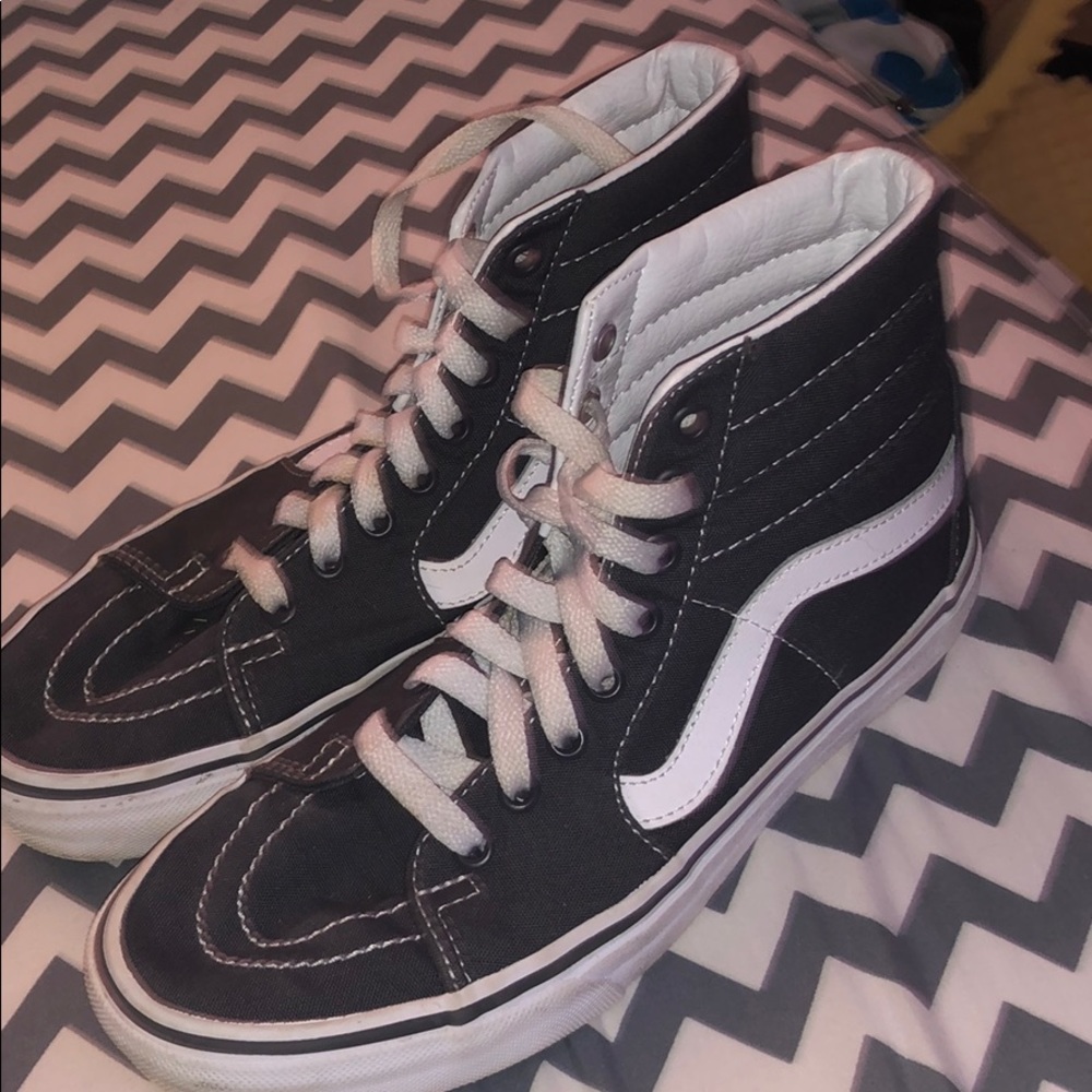 GRAY HIGH TOP VANS